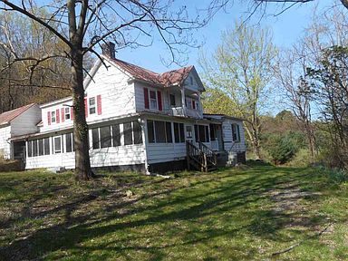 228 Black Bear Ln Stanley Va 22851 Zillow