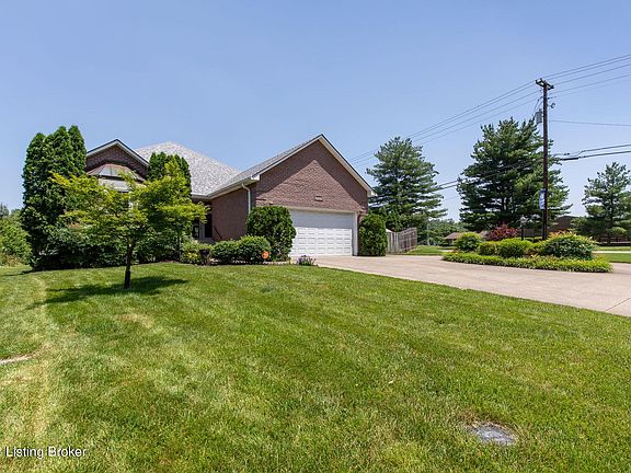 2nd image of 2909 Oxmoor Glen Pl