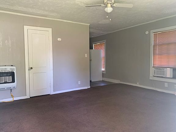 3rd image of 607 21st Ave N