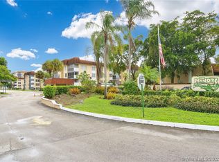 4156 Inverrary Dr APT 407, Lauderhill, FL 33319