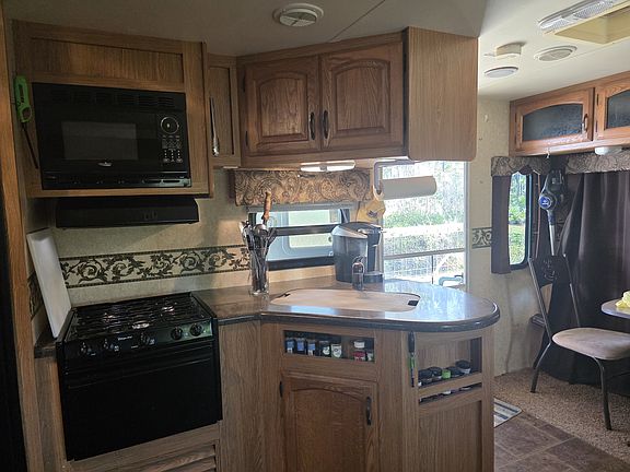 5th image of 820 Bird Pond Rd NE #3