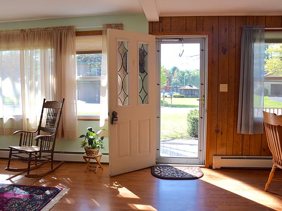 5th image of 178 Pleasant View Dr