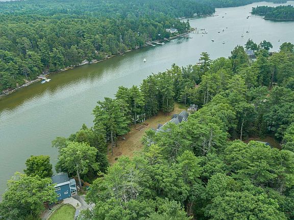 4th image of 7 Lower Rich Cove Road