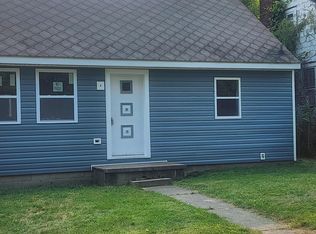 3820 Lowcroft Ave, Lansing, MI 48910