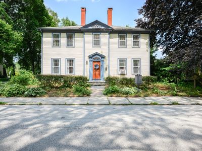 189 Broadway, Norwich, CT, 06360