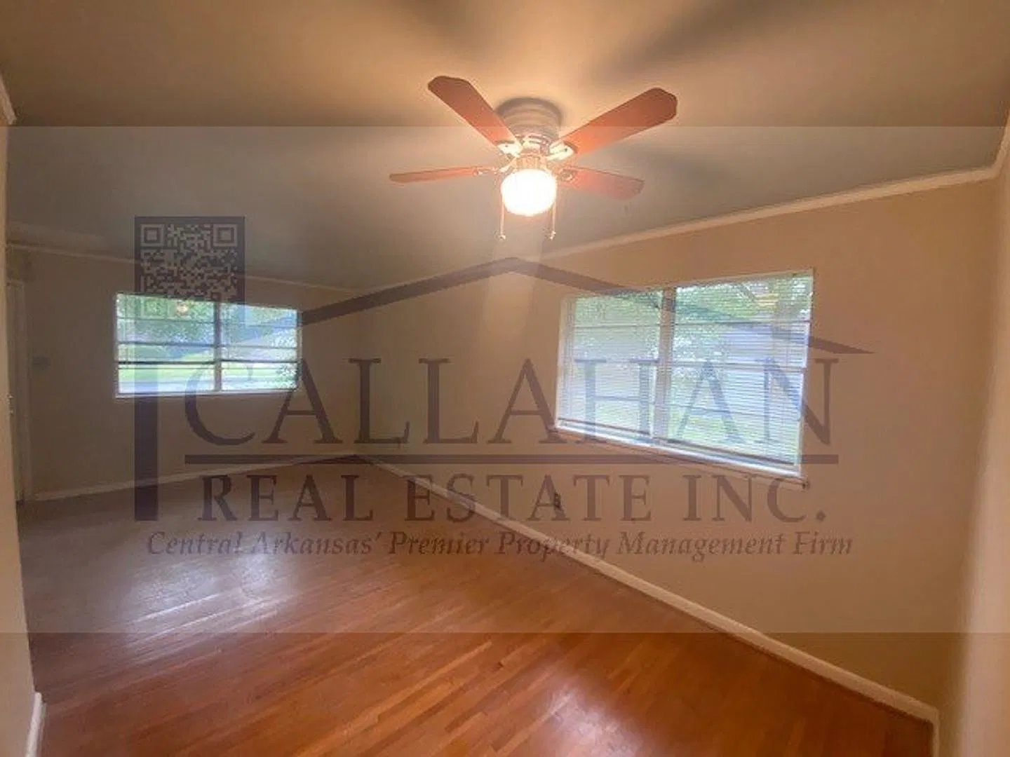 Mid Town 2 Bedroom — Photo 4