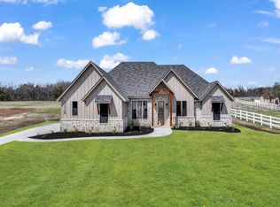 3406 Farm Land Ct, Granbury, TX 76048