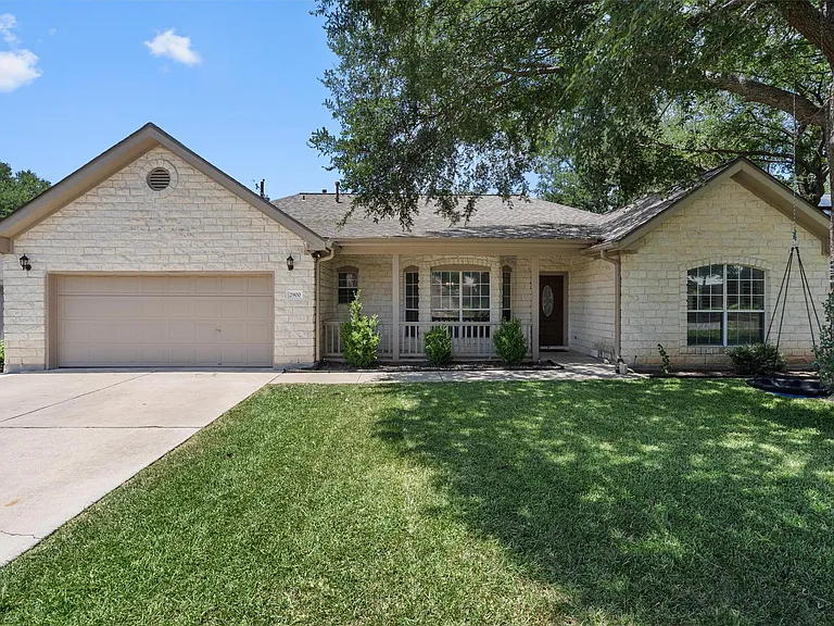 2900 Brandy Ln — Photo 1