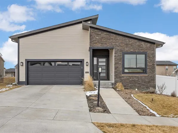 4121 Anna St, Iowa City, IA 52245