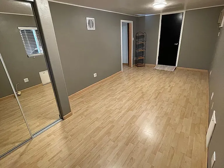 313 E Calle Arizona — Photo 10