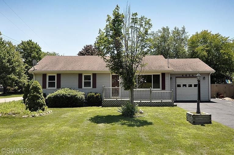 1st image of 4624 Bishop Ave