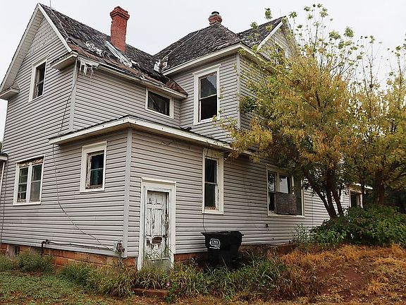 3rd image of 302 S 6th St