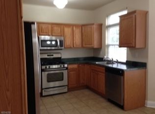 425 Johnson St #102, Rahway, NJ 07065
