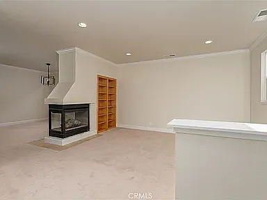 112 Benson Ter — Photo 8