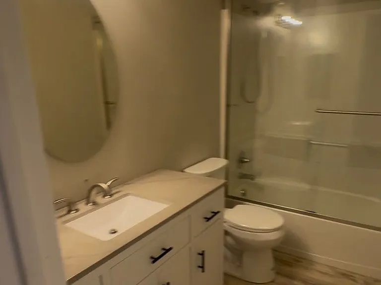 Yvonne Way - 6415 — Photo 3
