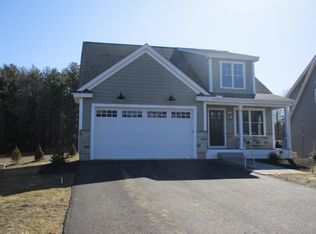 12 Shetland Rd, Londonderry, NH 03053