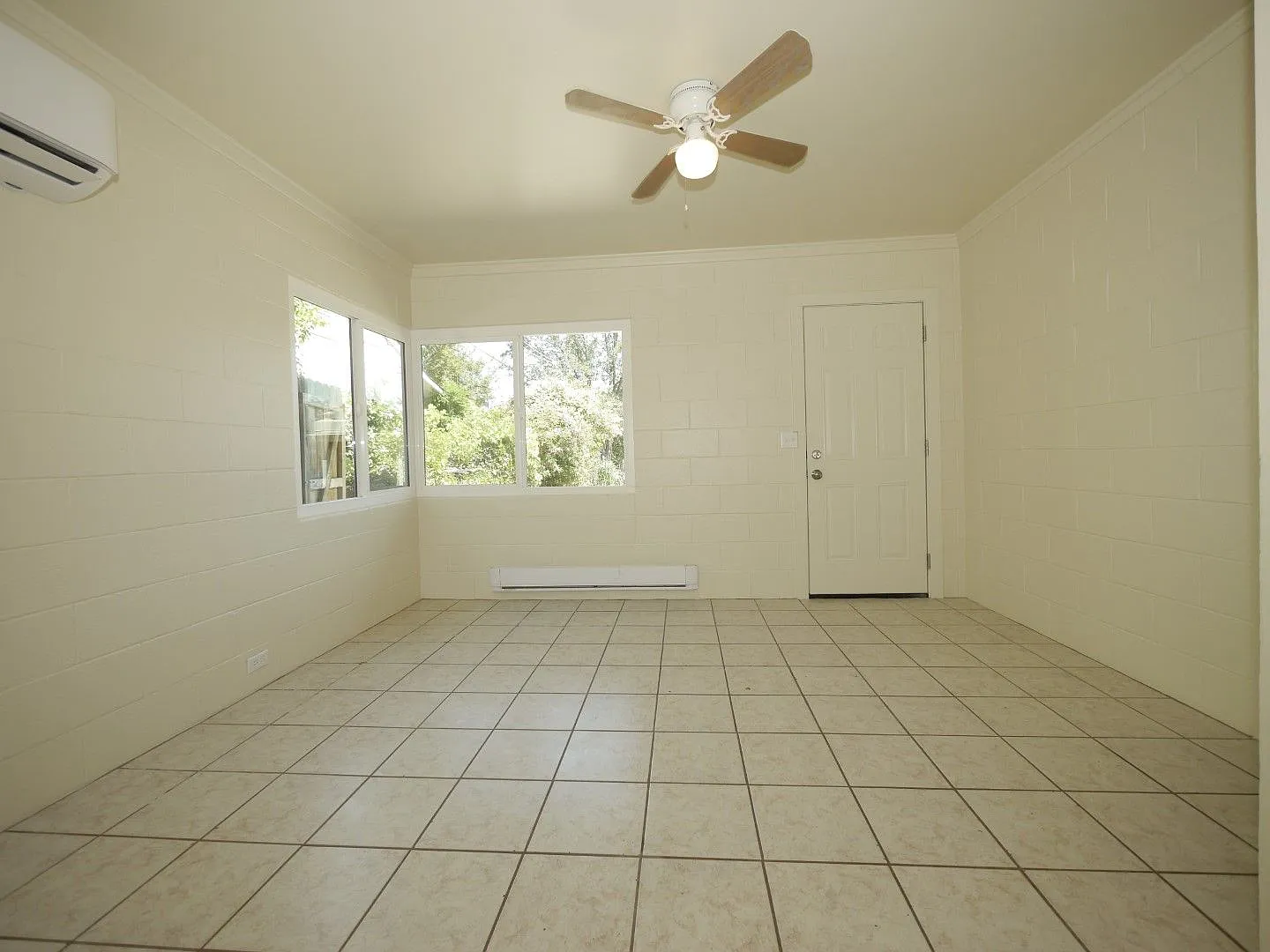 #5 - 606 Mountain Ranch Rd. — Photo 2