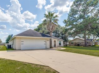 32227 White Wing Dr, Waller, TX 77484