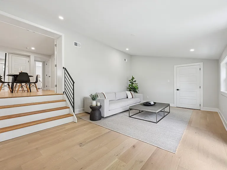 3 Wilmer Ave — Photo 20
