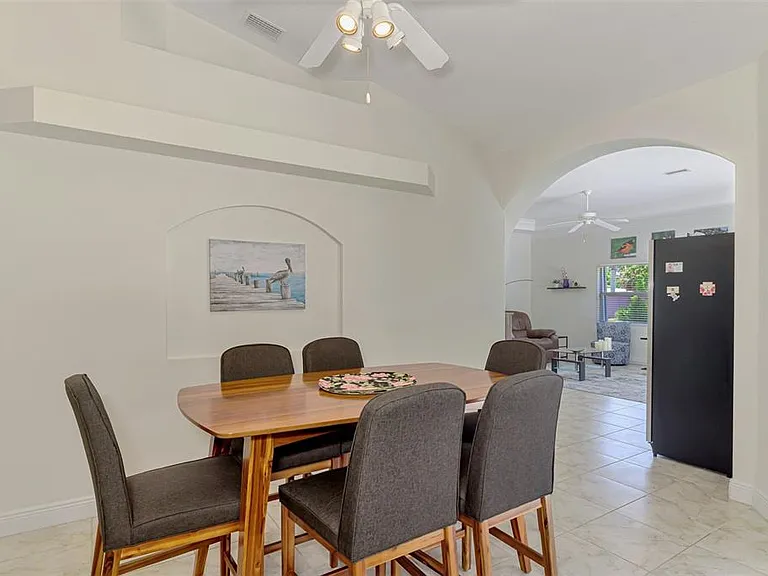 900 Park Place Dr — Photo 36