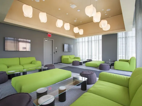 43-25 Hunter Street image 14 of 23