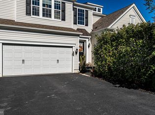 295 N Caldwell Cir, Downingtown, PA 19335