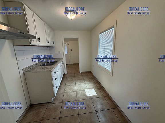 5th image of 7663 Elm St #1