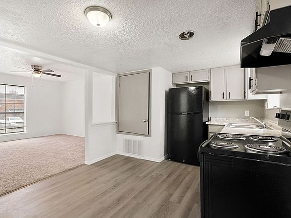 4th image of 713 N 7th St APT 7
