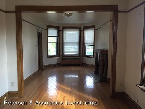 1st image of 1318 N Kedzie Ave