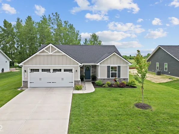 7051 E Bean Blossom Dr, Camby, IN 46113