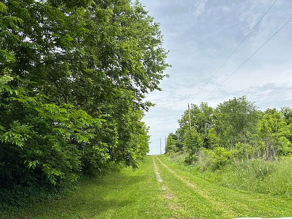 2nd image of Redbud Ave