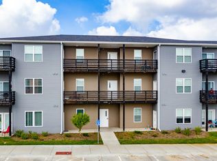 Aspen Grove Apartments, Omaha, NE 68122