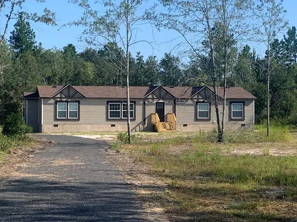 120 Scarlett Dr, Waycross, GA 31503