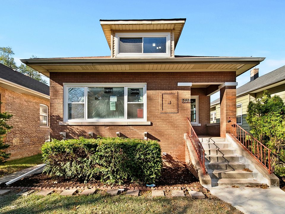 1st image of 1228 S 18th Ave