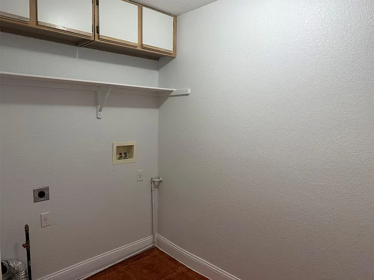 1524 Lorson Loop — Photo 9