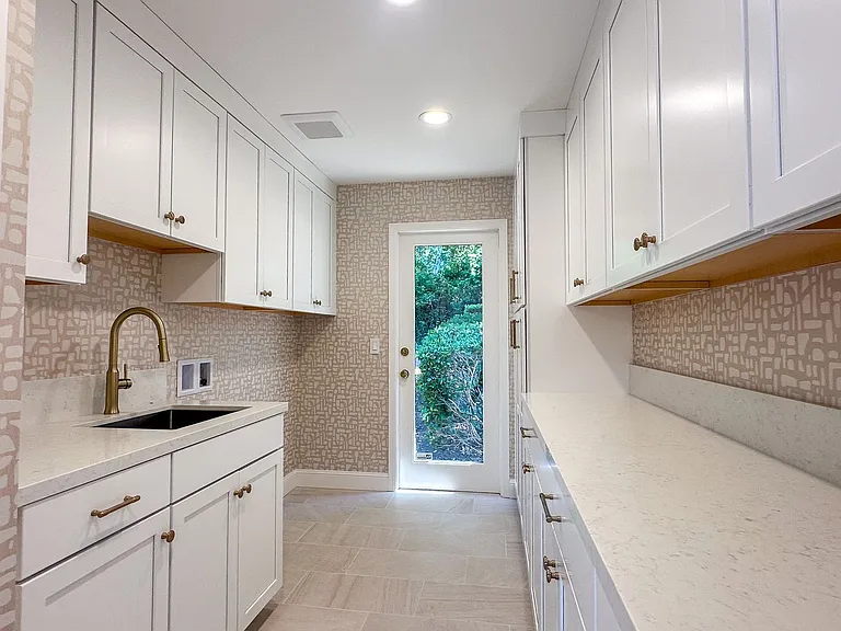 14402 Donna Ln — Photo 26