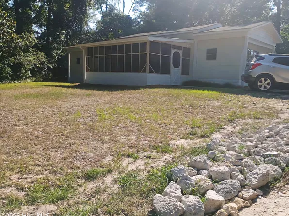 3965 Fifth Street SW, Shallotte, NC 28470
