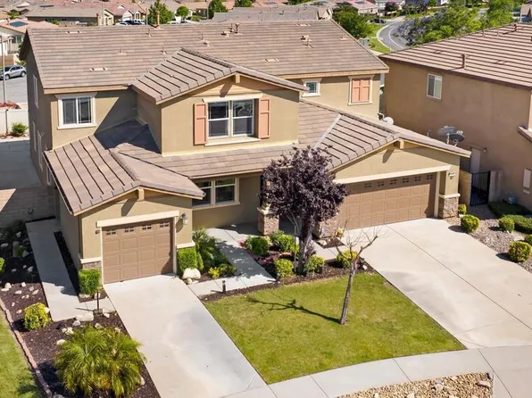 4069 Bristlecone Pine Ln, San Bernardino, CA 92407
