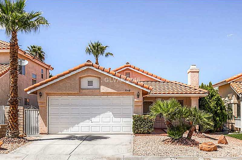 1st image of 7748 Beverly Hills Dr