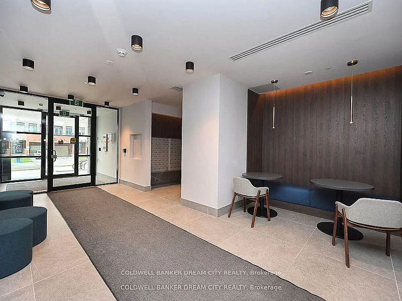 3 bed, $2,700 — Photo 4