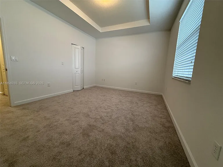12920 SW 233rd Ter — Photo 6