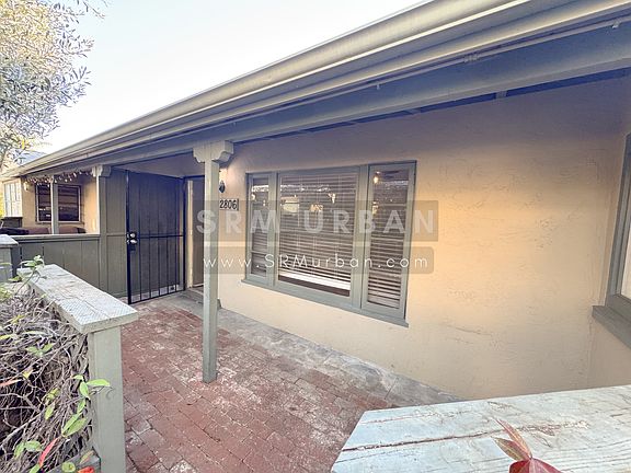 2nd image of 2806 Broadway