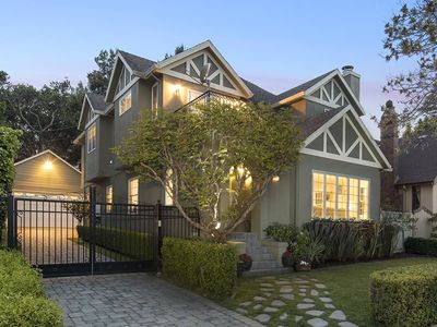 1467 Cabrillo Ave, Burlingame, CA, 94010