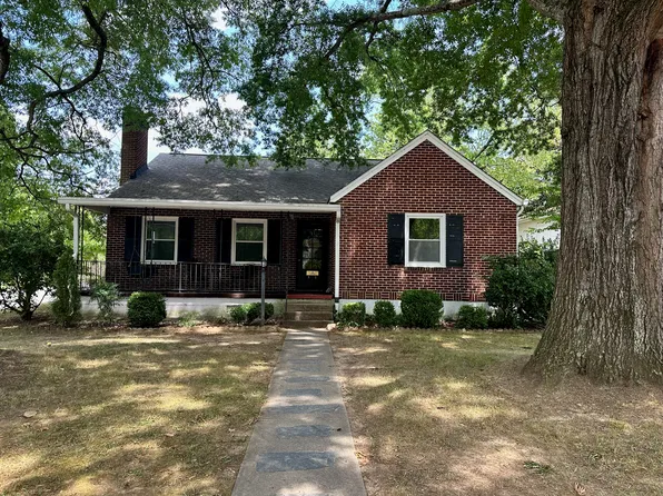 600 Second Ave, Farmville, VA 23901