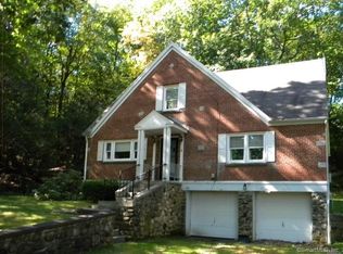 3 Hill Rd, Harwinton, CT 06791