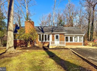 18319 Cabin Rd, Triangle, VA 22172