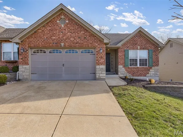 12 Aspen Ct, Festus, MO 63028