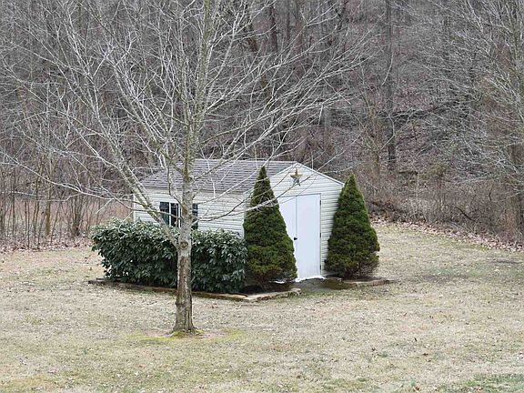 4th image of 723 N Parker Ln
