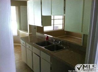 8018 Pine Frst, San Antonio, TX 78239