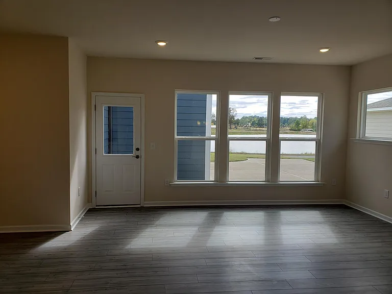 5834 Agrinio Way — Photo 5
